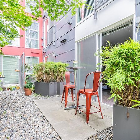 One Bedroom Luxury Apartment Seattle Extérieur photo